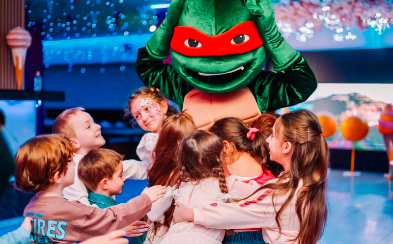 დაბადების დღის წვეულება 30+1 ბავშვზე